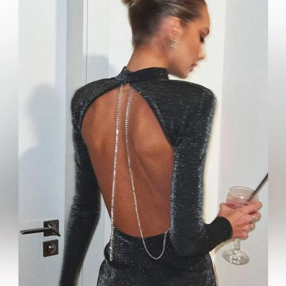 Camille Black Bodycon Dress 𝗯𝘆 𝗖𝗮𝘁𝗰𝗵𝗮𝗹𝗹 Sizs S ✨✨✨ - Picture 3 of 9